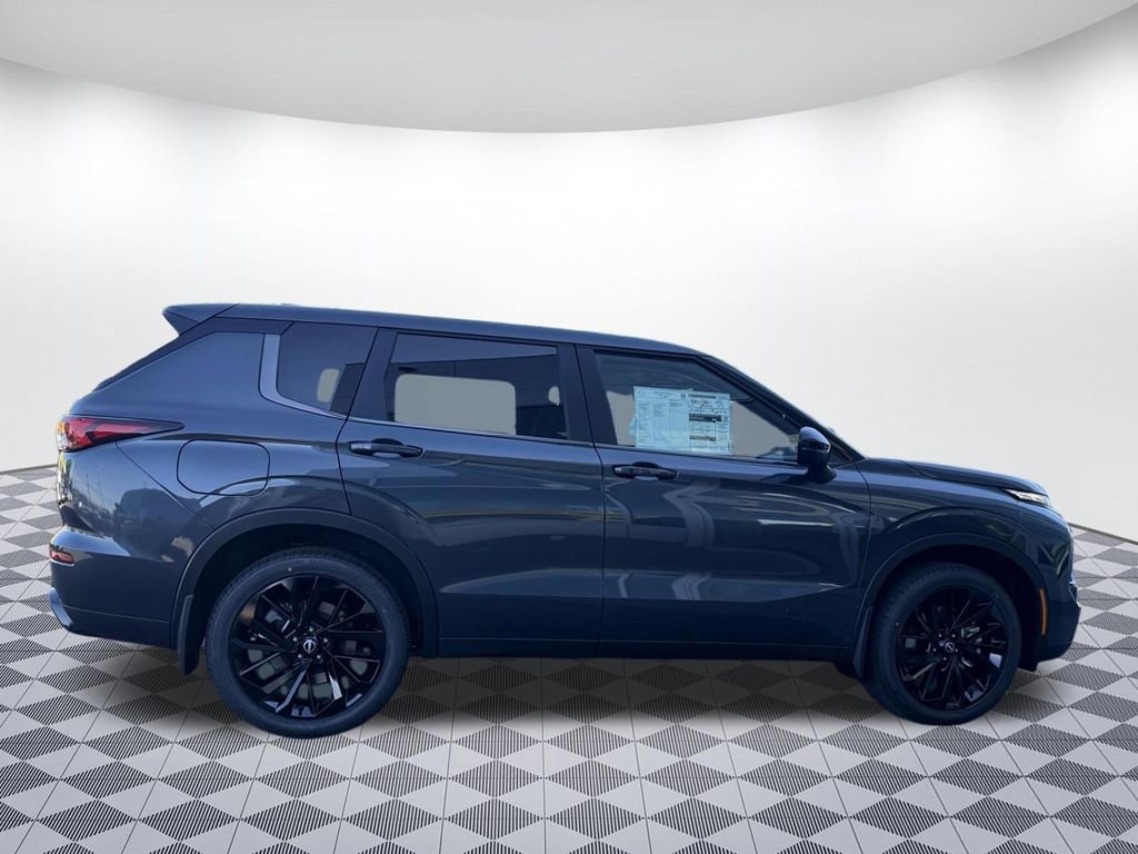 Used 2026 Ford Explorer Tremor w/ Tremor Ultimate Package AWD/4WD image 7