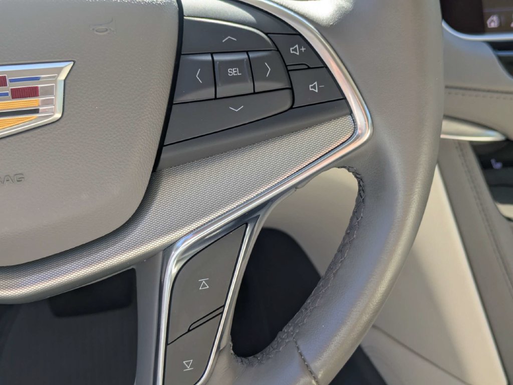Certified 2024 Cadillac XT5 Premium Luxury AWD/4WD image 31