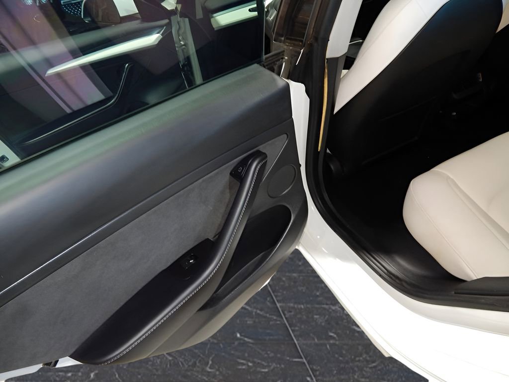 Used 2021 Tesla Model 3 Performance AWD/4WD image 22