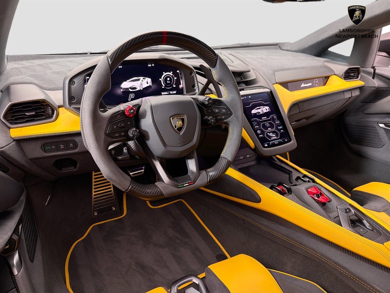 Used 2025 Lamborghini Revuelto AWD/4WD image 21