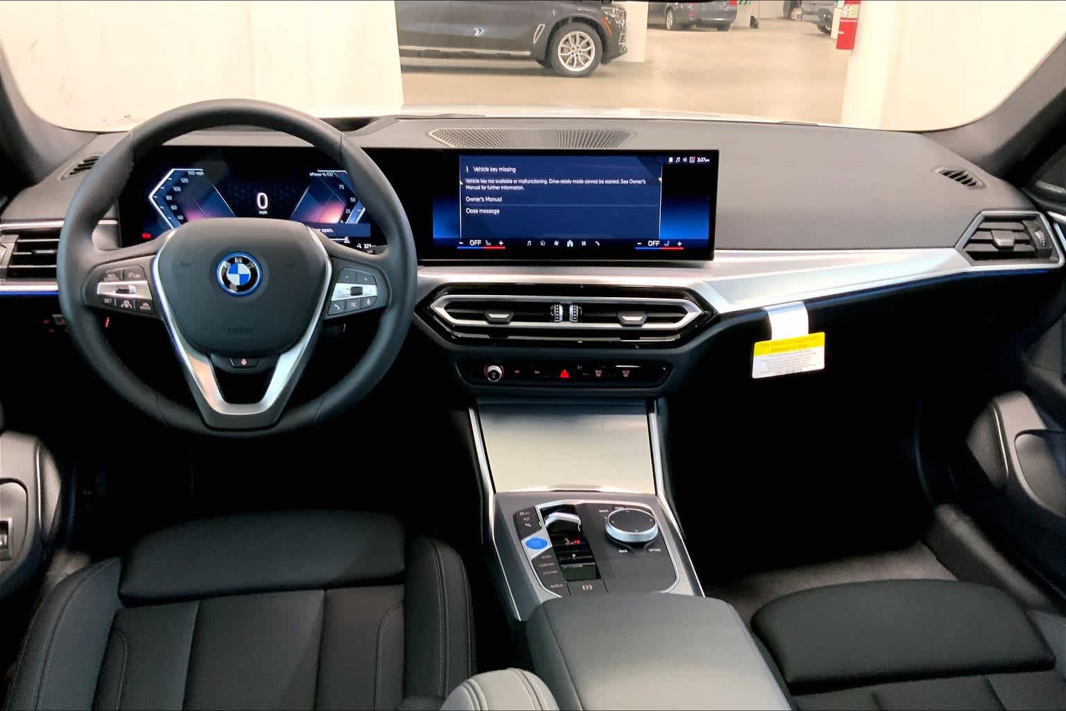 Used 2024 BMW i4 eDrive40 w/ Premium Package RWD image 5