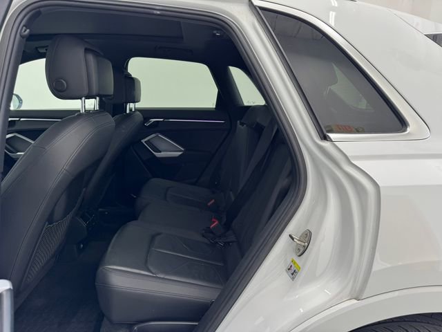 Used 2021 Audi Q3 2.0T Premium Plus w/ Premium Plus Package image 18
