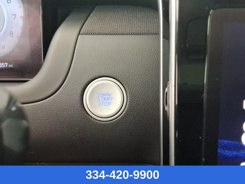 Used 2023 Hyundai Tucson Limited image 29