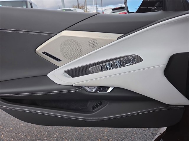 Used 2023 Chevrolet Corvette Stingray Premium Conv w/ Z51 Performance Package image 17