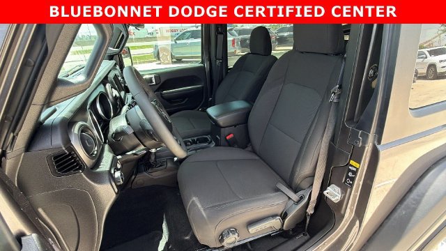 Certified 2023 Jeep Wrangler Sport AWD/4WD image 12