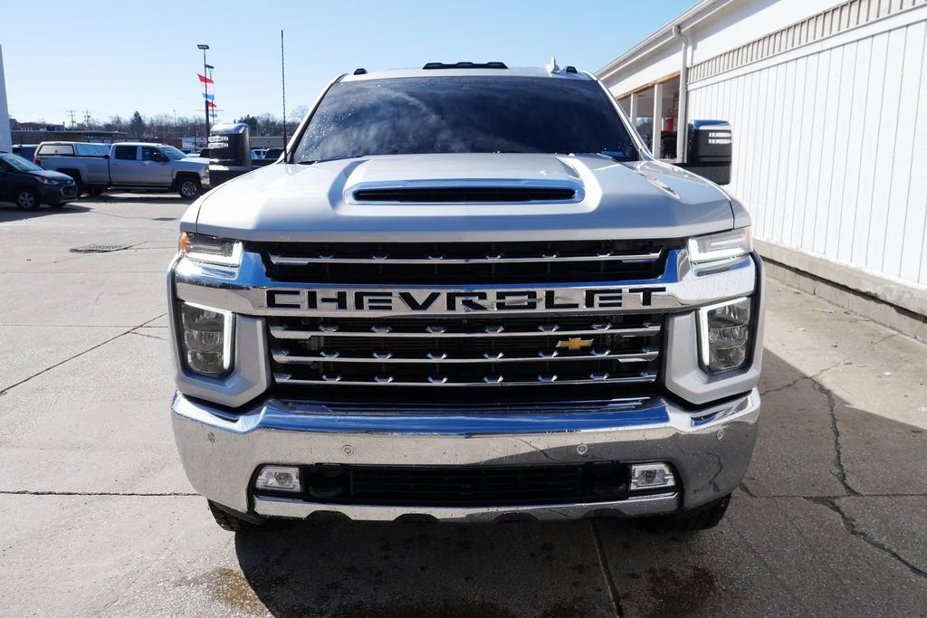 Used 2022 Chevrolet Silverado 3500 LTZ w/ LTZ Premium Package image 3