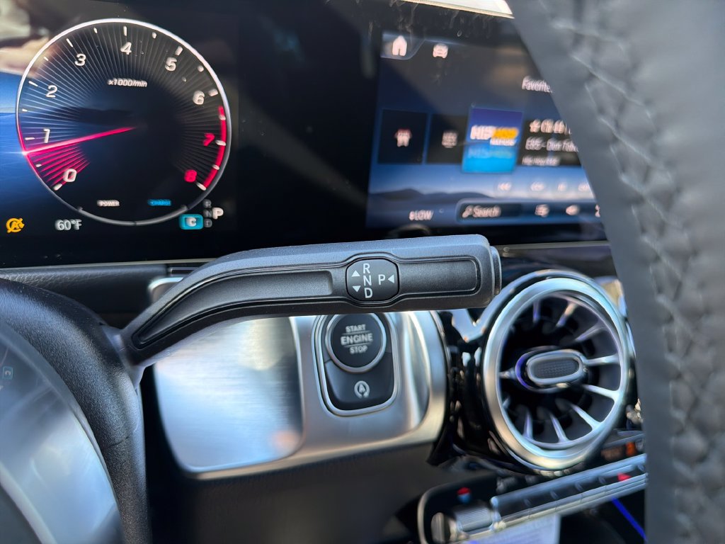 New 2026 Mercedes-Benz GLB 250 4MATIC image 25