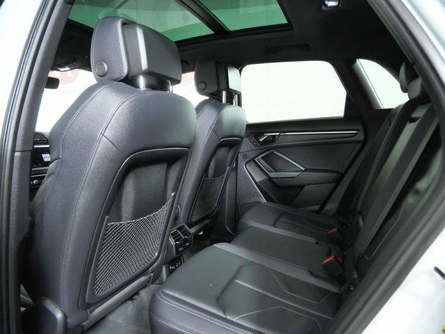Used 2025 Audi Q3 2.0T Premium w/ Convenience Package AWD/4WD image 14