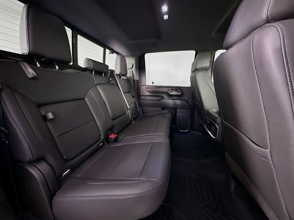 Used 2024 GMC Sierra 2500 SLT w/ SLT Premium Package AWD/4WD image 32