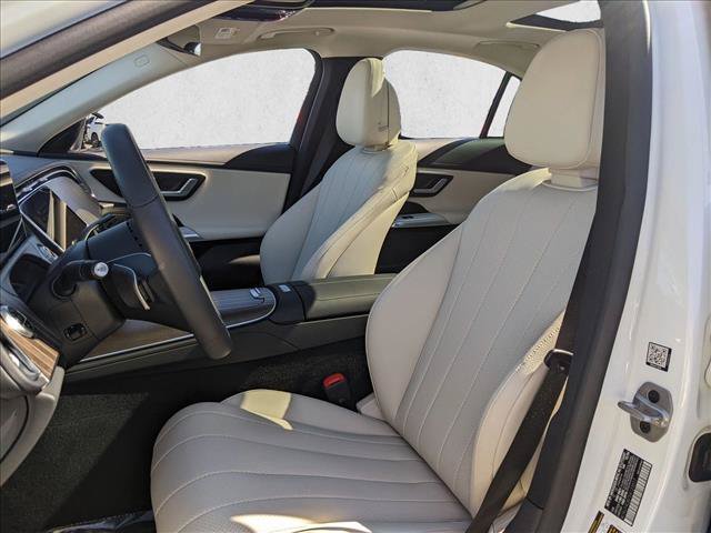Used 2025 Mercedes-Benz E 350 Sedan image 17
