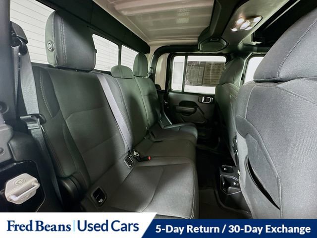 Certified 2022 Jeep Gladiator Willys image 28