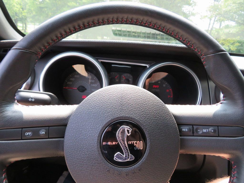 Used 2007 Ford Mustang Shelby GT500 image 24
