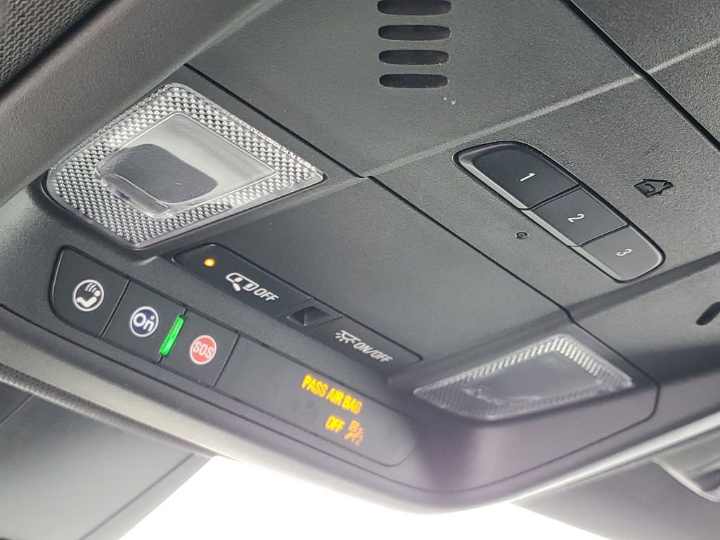 Certified 2020 Chevrolet Blazer RS image 28