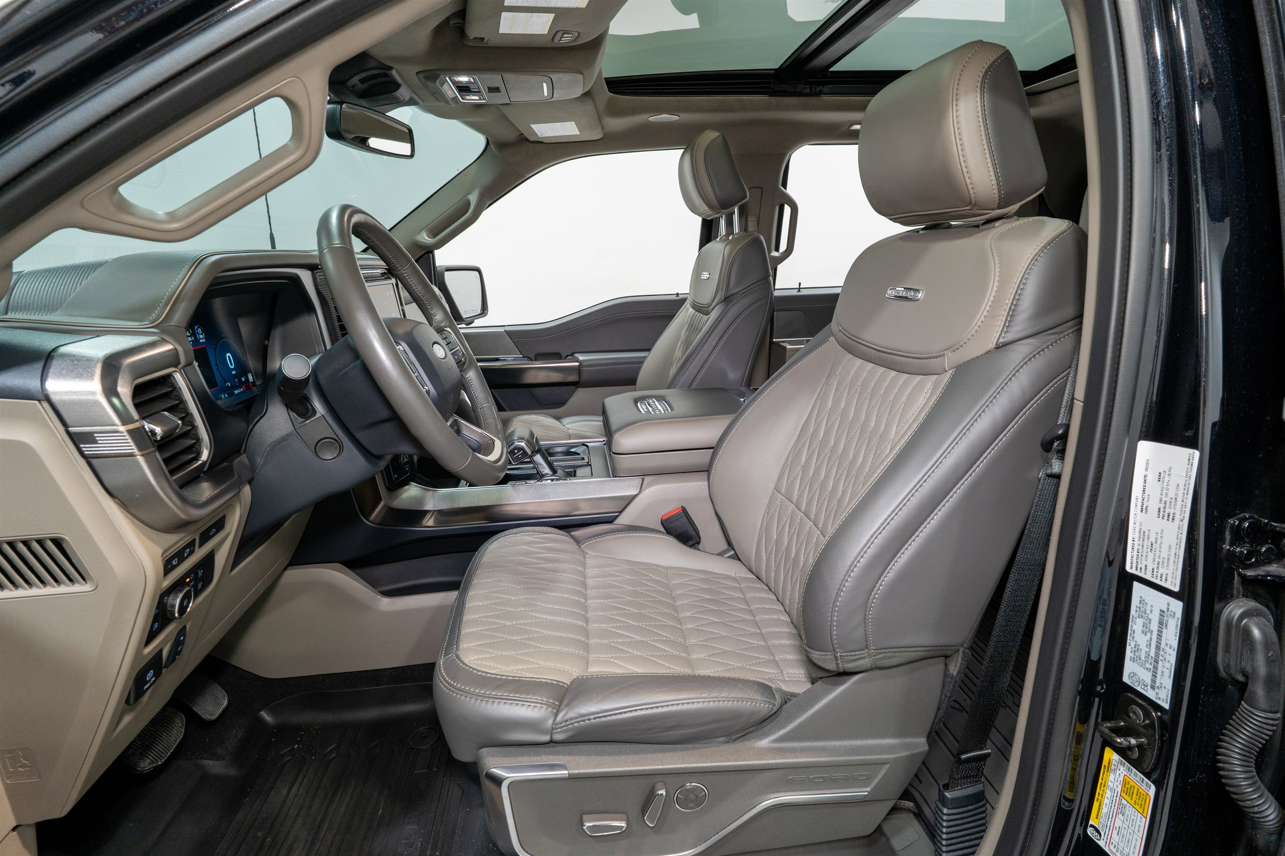 Used 2024 Ford F150 Platinum w/ Equipment Group 703A Plus image 22