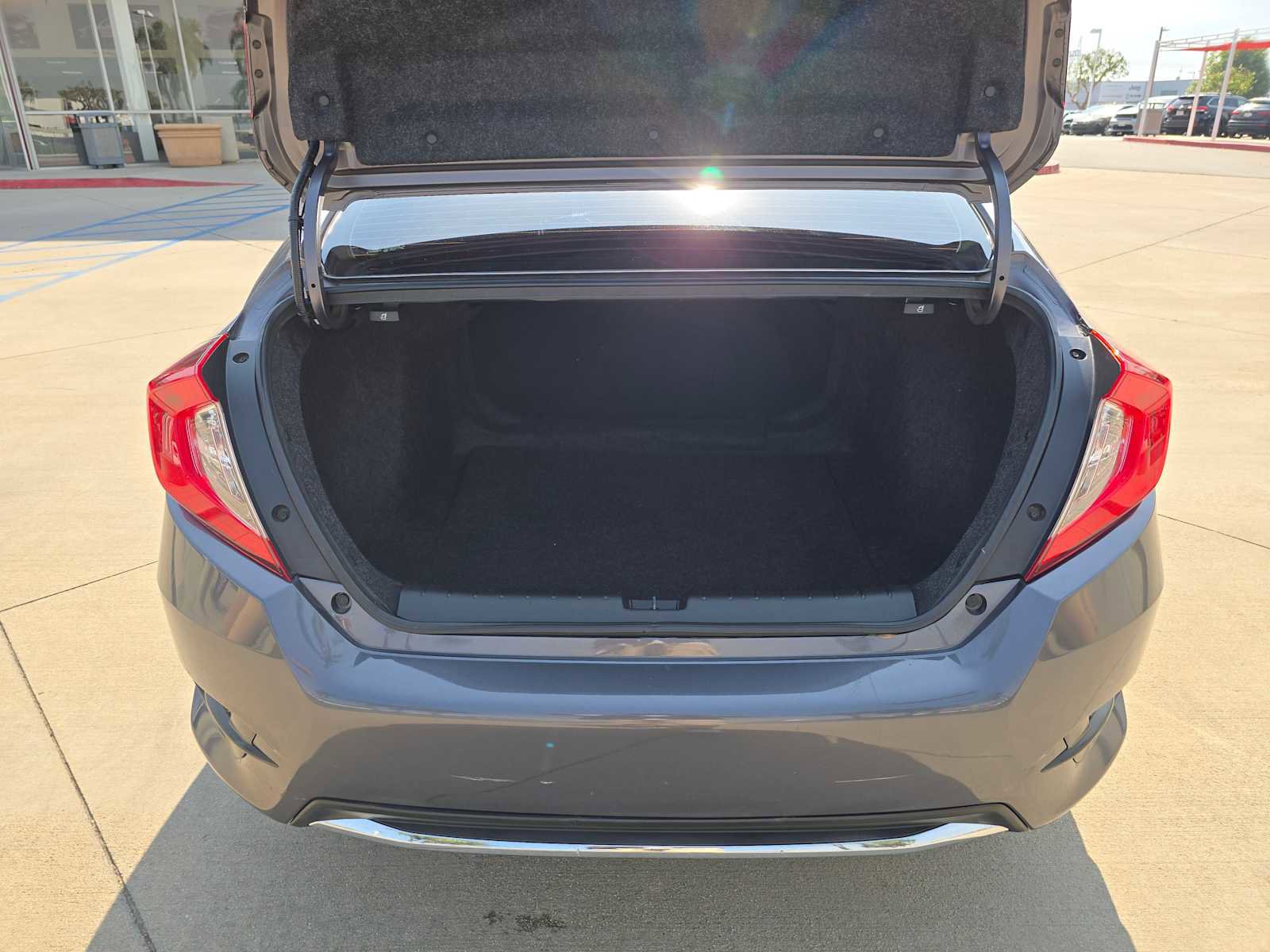 Used 2020 Honda Civic EX image 15