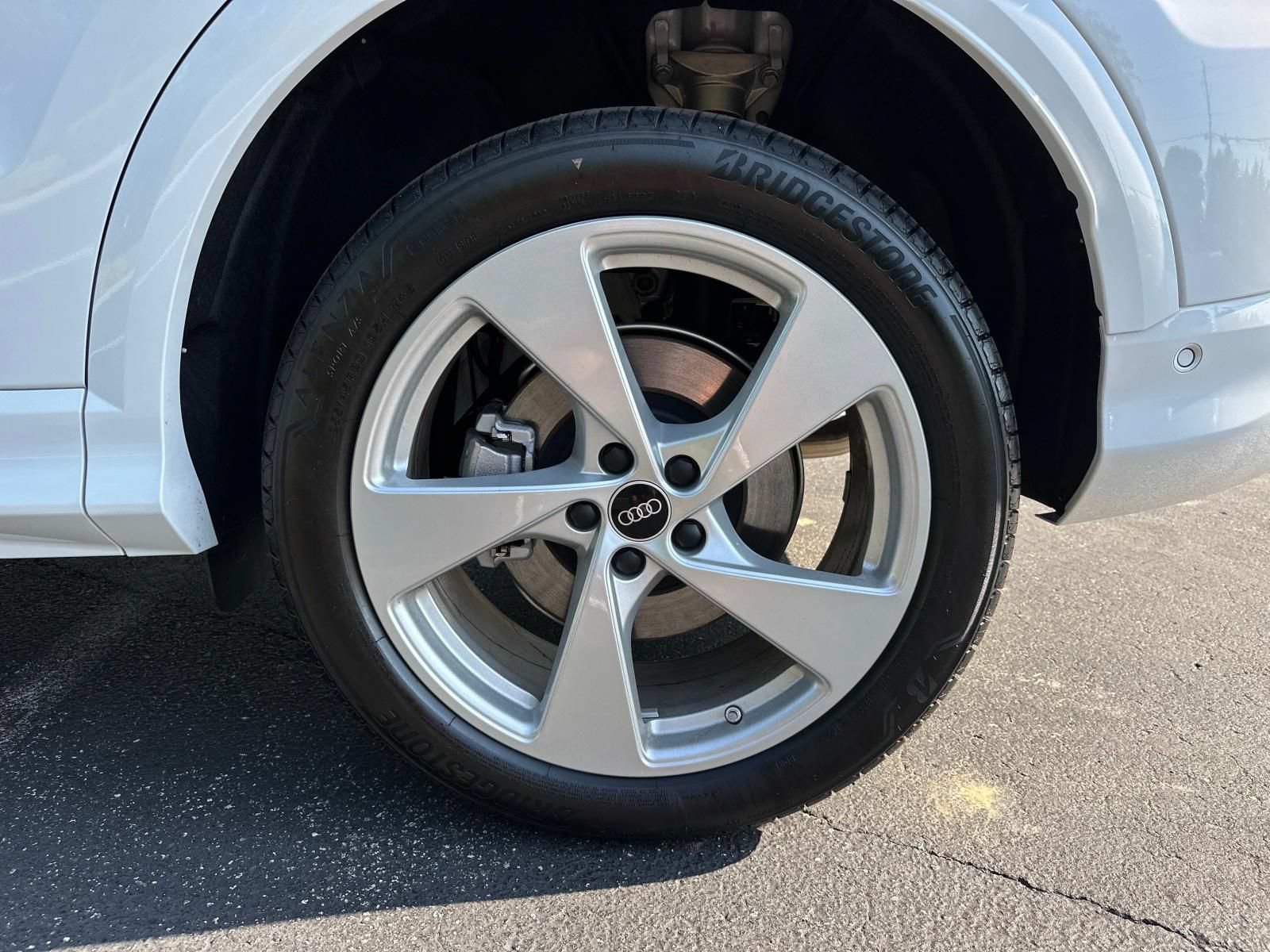 Used 2025 Audi Q5 Premium Plus w/ Premium Plus AWD/4WD image 10