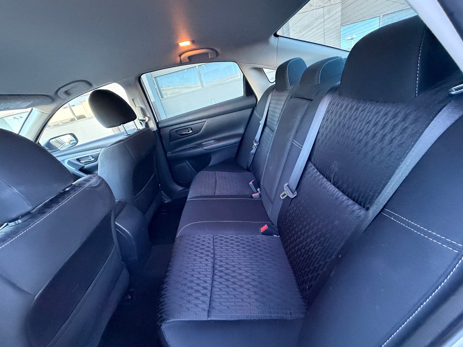 Used 2017 Nissan Altima 2.5 S w/ Power Driver Seat Package FWD image 16