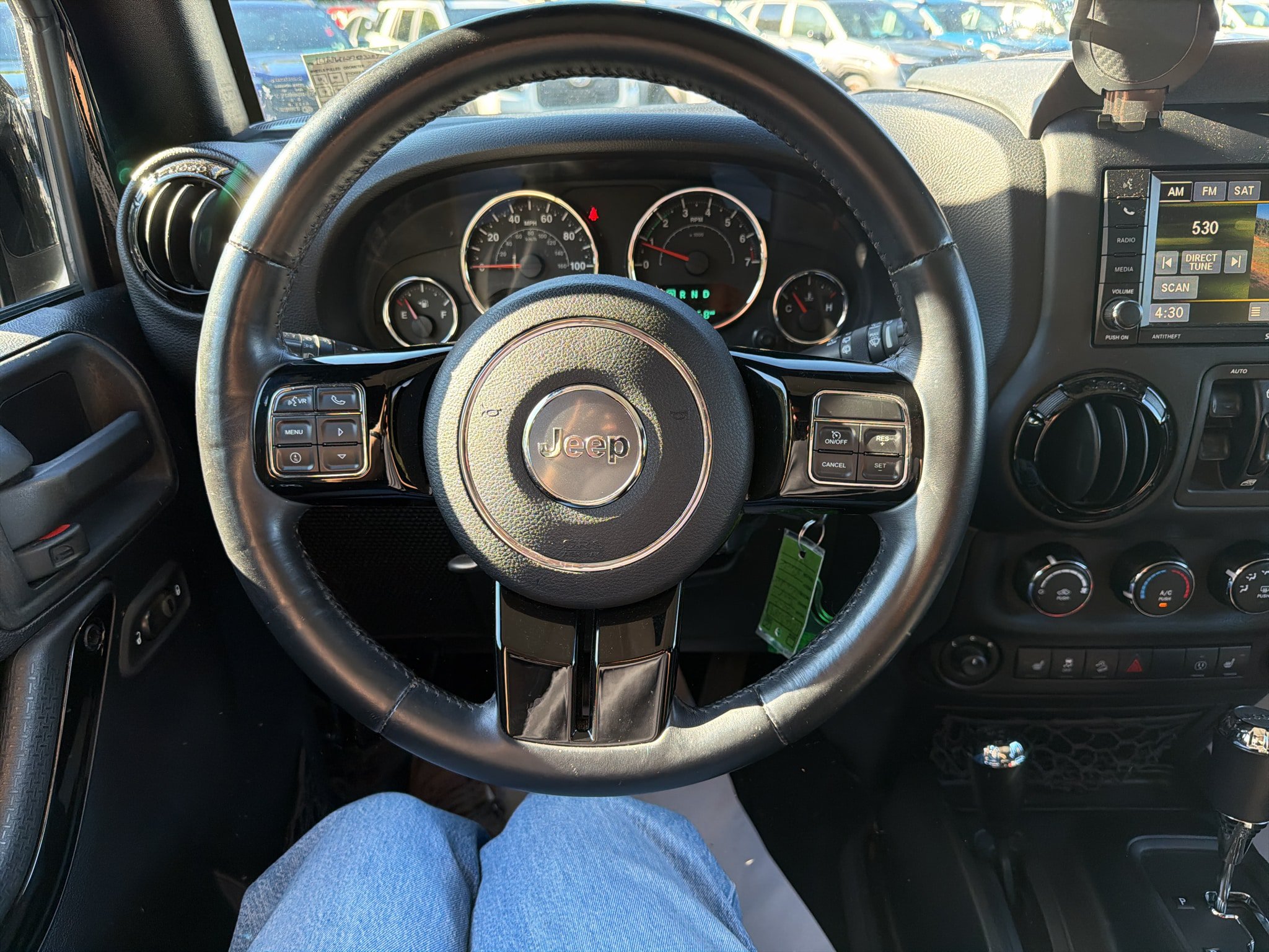 Used 2015 Jeep Wrangler Unlimited Sahara AWD/4WD image 10