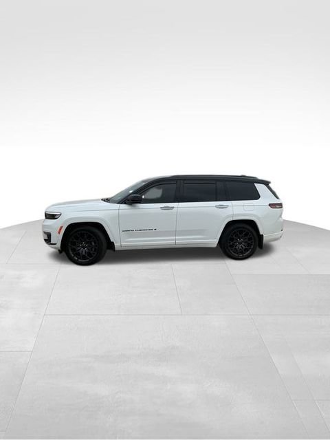 Used 2025 Jeep Grand Cherokee L Summit w/ Obsidian Package image 3