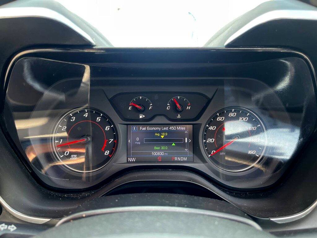 Used 2020 Chevrolet Camaro LT image 20