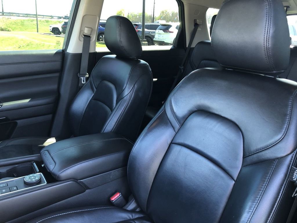 Used 2022 Nissan Pathfinder SV image 22