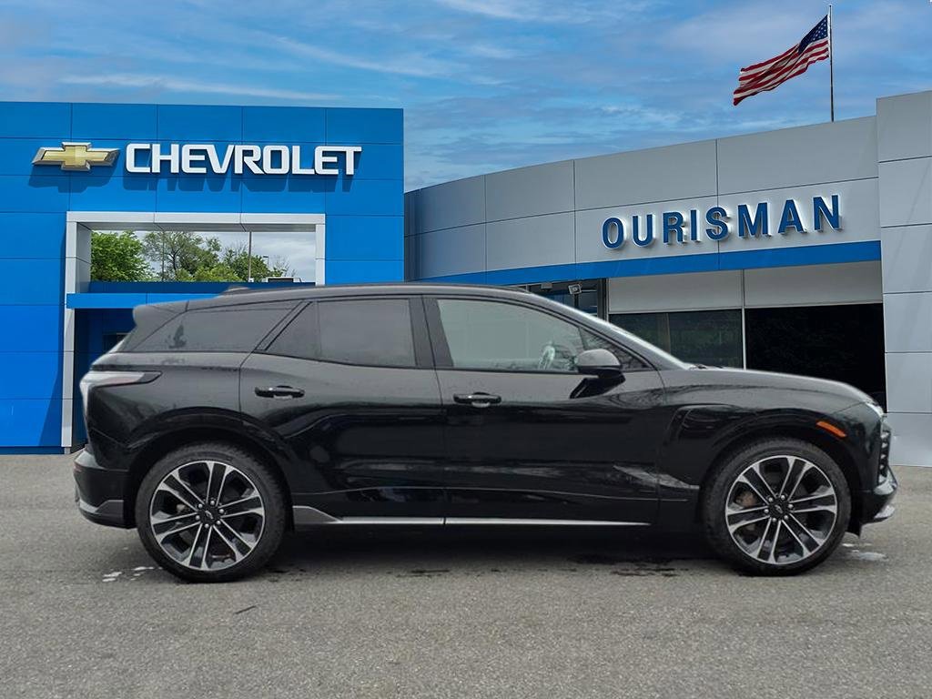 New 2026 Chevrolet Blazer EV SS image 2