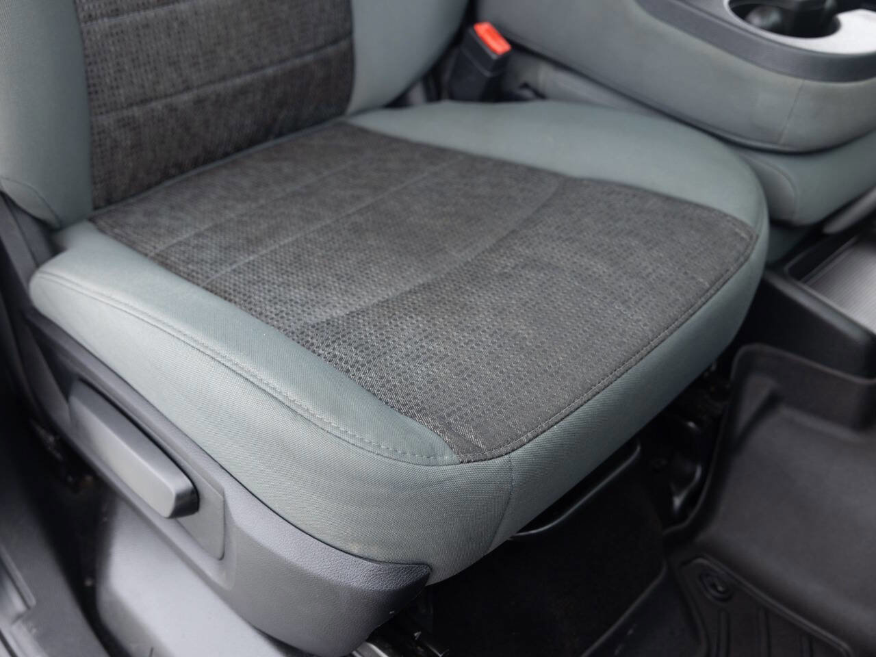 Used 2014 RAM 1500 Big Horn image 29