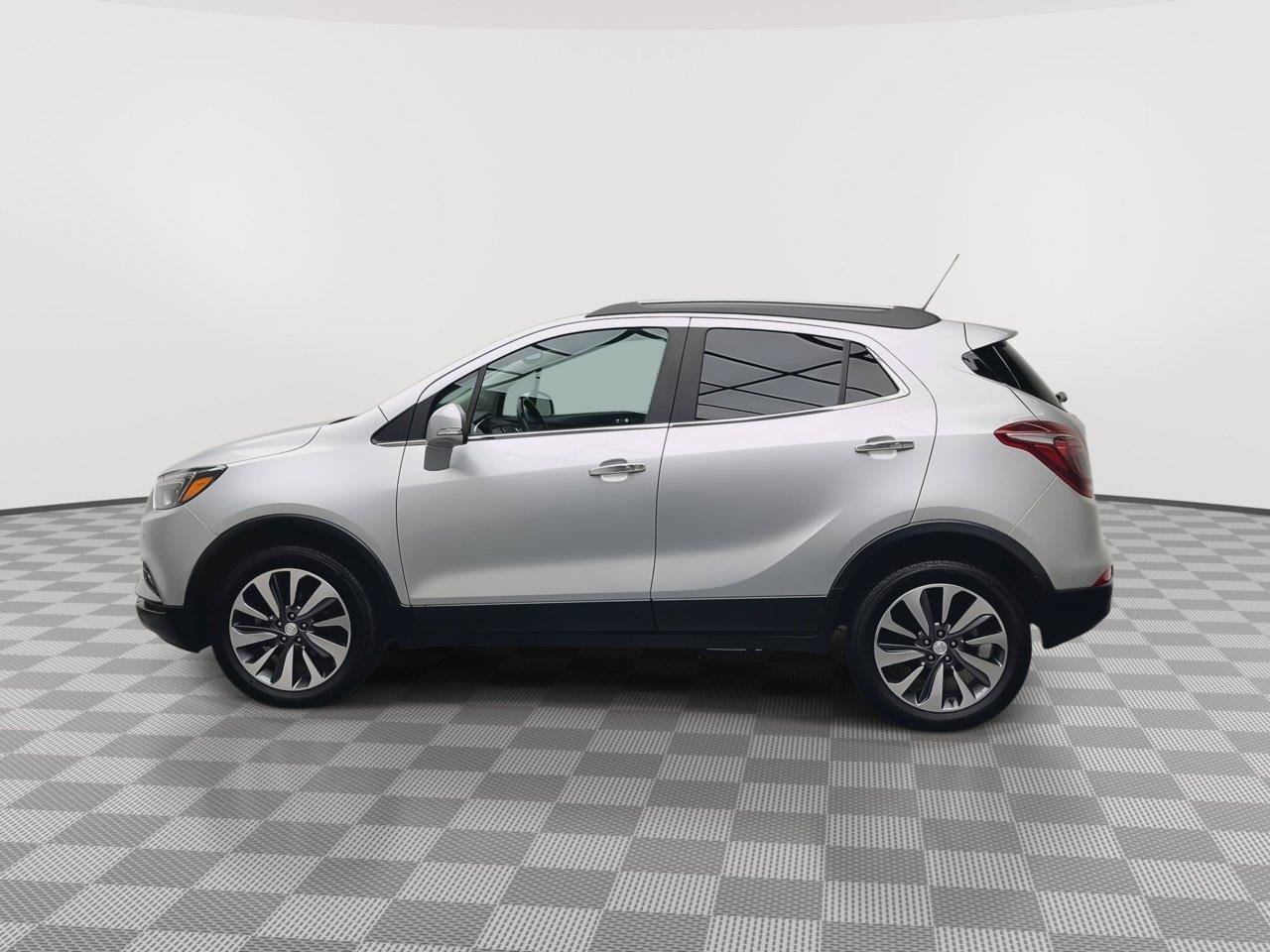 Used 2019 Buick Encore Essence w/ Safety Package II AWD/4WD image 35