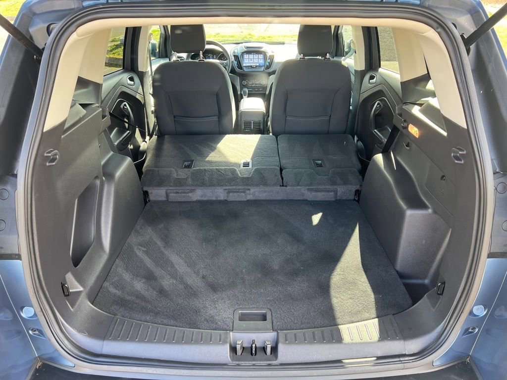 Used 2018 Ford Escape SE w/ SE Sync 3 Package image 16