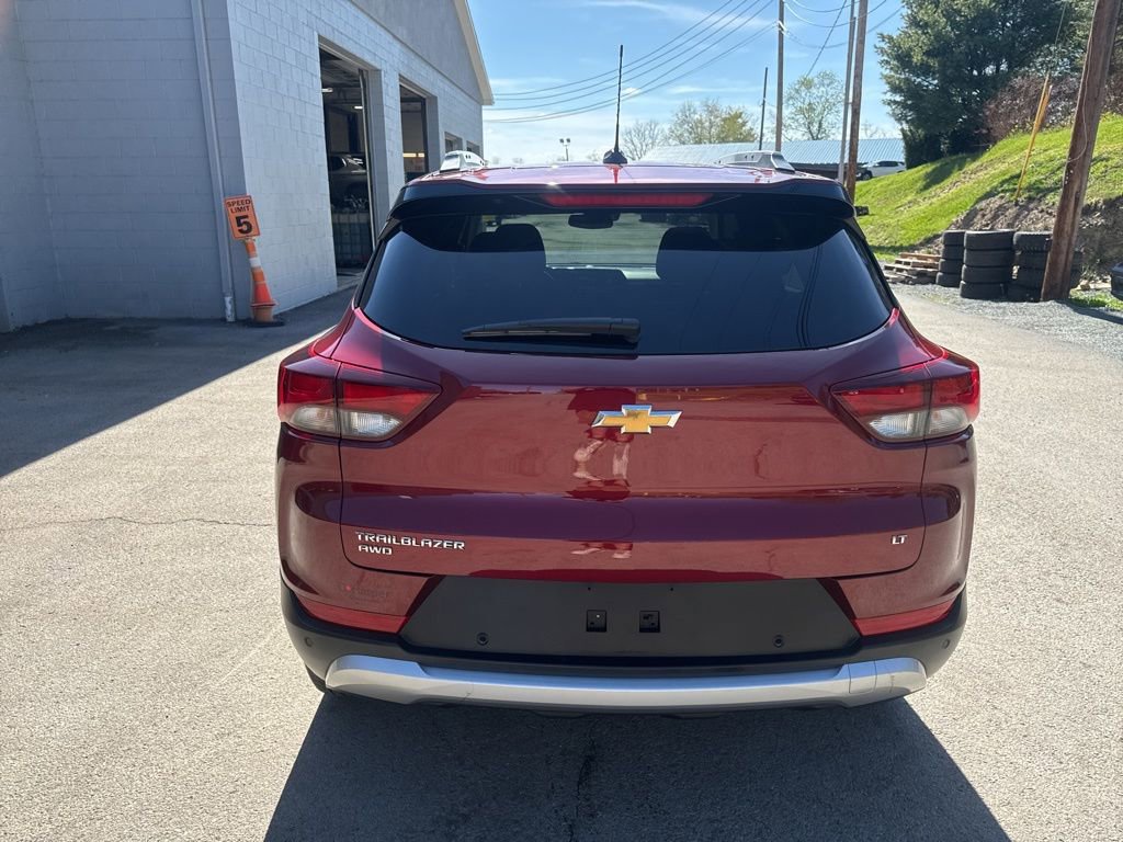 Used 2024 Chevrolet TrailBlazer LT w/ Convenience Package image 4