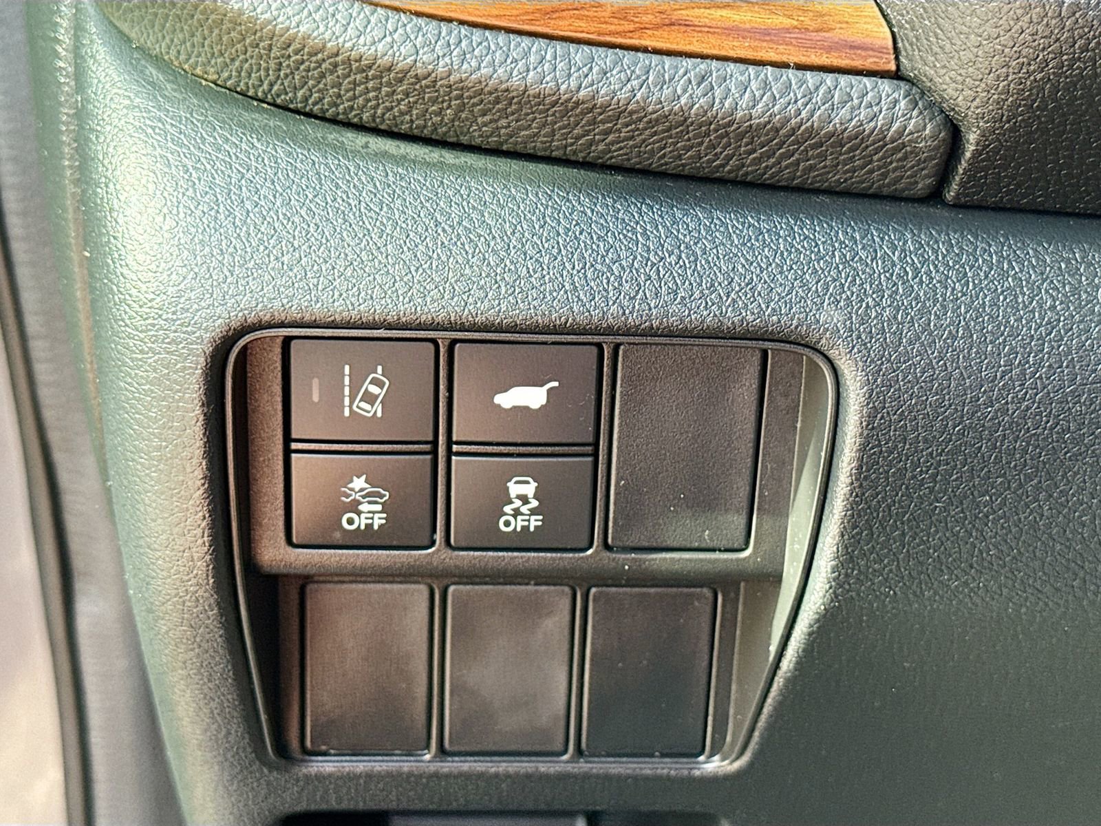 Used 2022 Honda CR-V Touring image 10