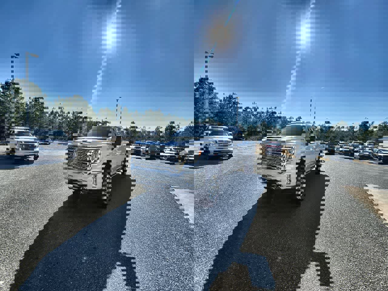 Used 2021 GMC Sierra 2500 Denali w/ Denali Ultimate Package image 1