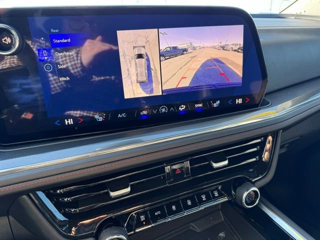 Used 2025 Chevrolet Suburban RST w/ RST Capability Package image 33