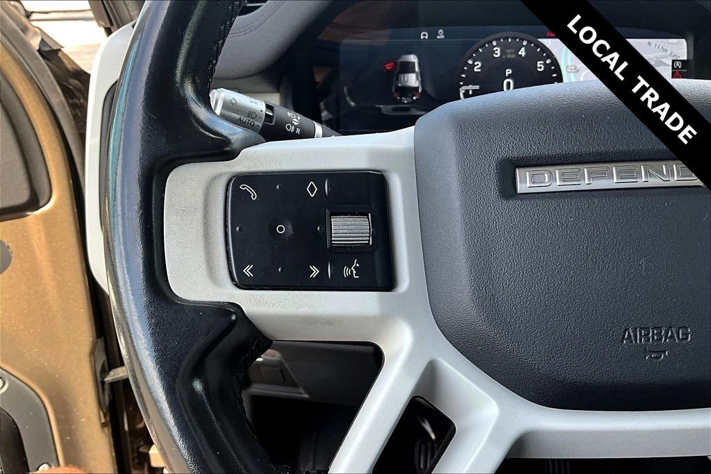 Used 2020 Land Rover Defender 110 SE image 11