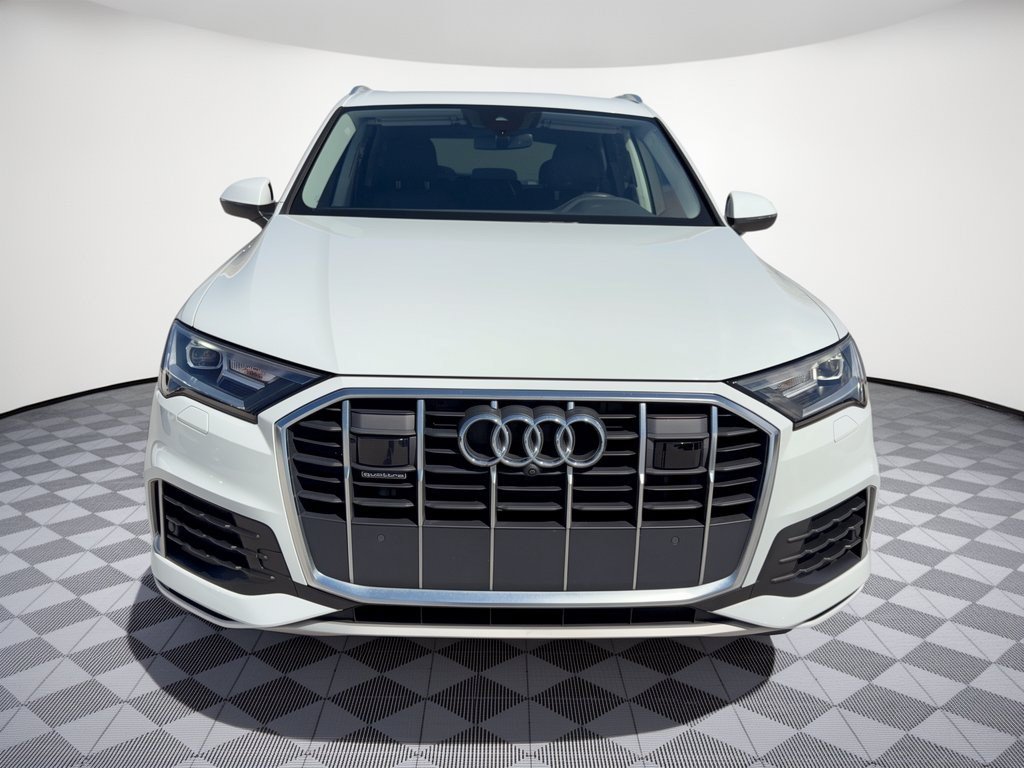 Used 2023 Audi Q7 2.0T Premium w/ Convenience Package AWD/4WD image 6