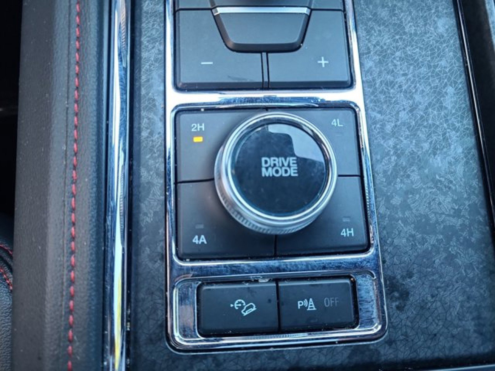 Used 2023 Ford Expedition Max Limited image 34