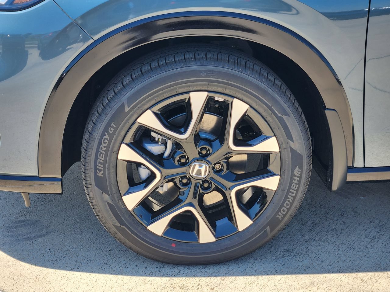 New 2027 Honda HR-V EX-L image 8
