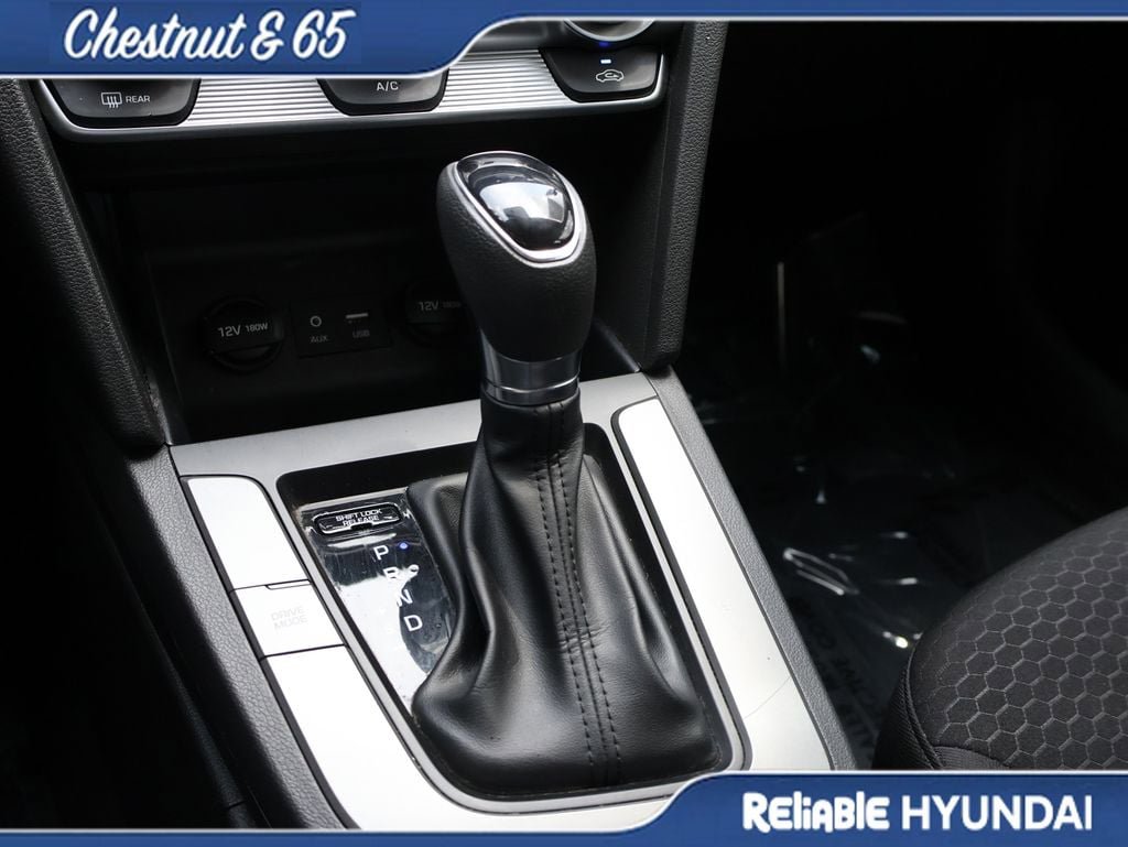 Used 2019 Hyundai Elantra SE w/ Cargo Package FWD image 36