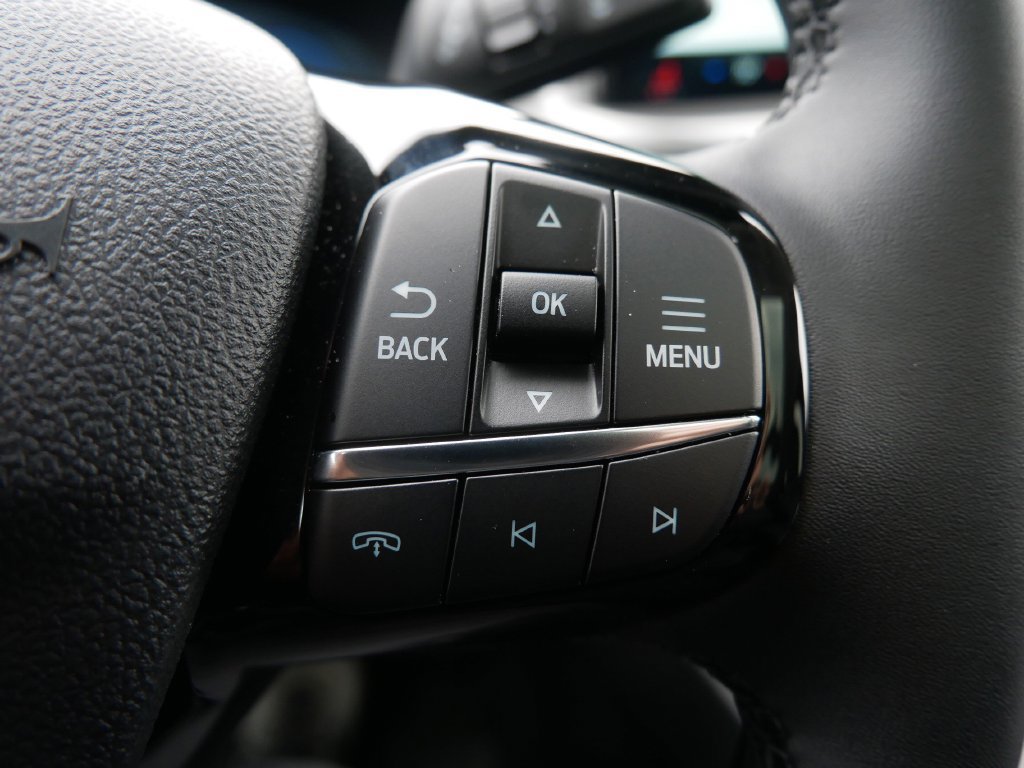 New 2025 Ford Escape Active w/ Active Premium Tech Pack AWD/4WD image 26