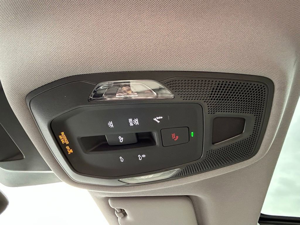 Used 2025 Audi Q6 e-tron Premium Plus w/ Premium Plus image 39