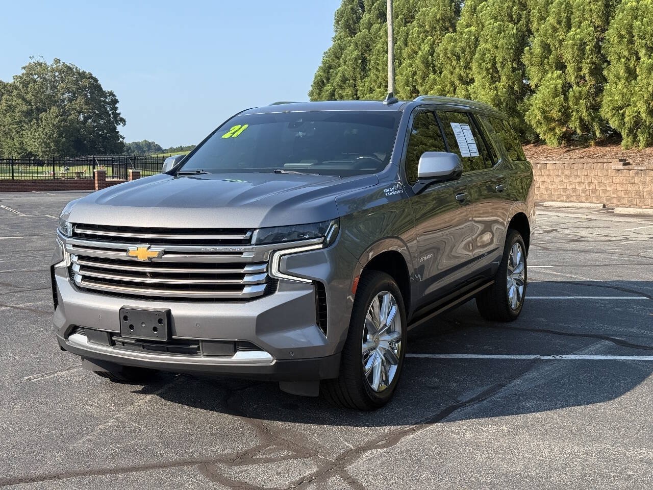 Used 2021 Chevrolet Tahoe High Country w/ Premium Package AWD/4WD image 7