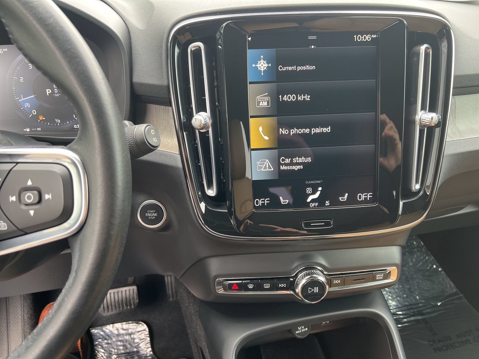 Used 2021 Volvo XC40 T4 Inscription FWD image 14