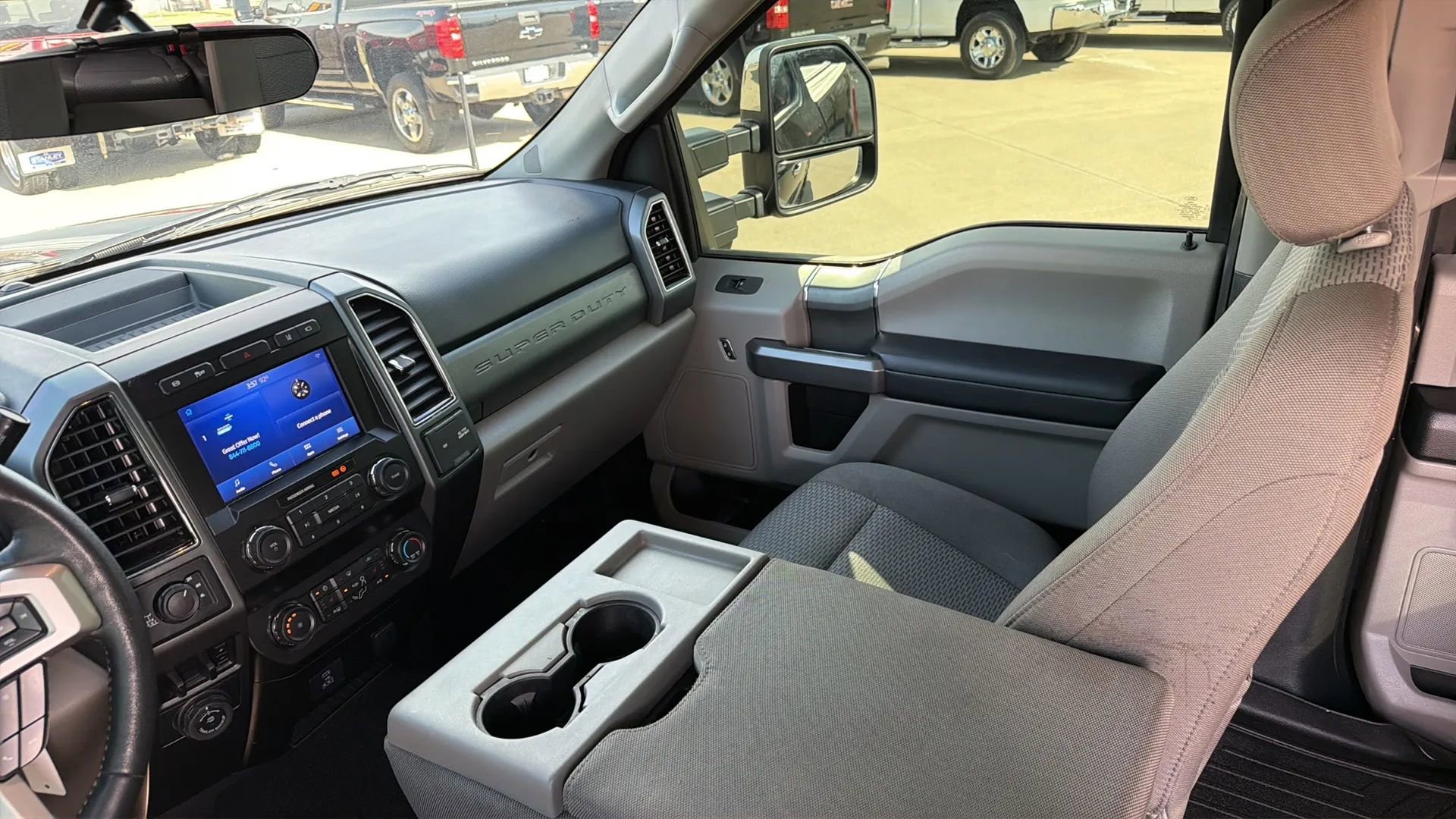Used 2020 Ford F350 XLT w/ XLT Premium Package AWD/4WD image 58