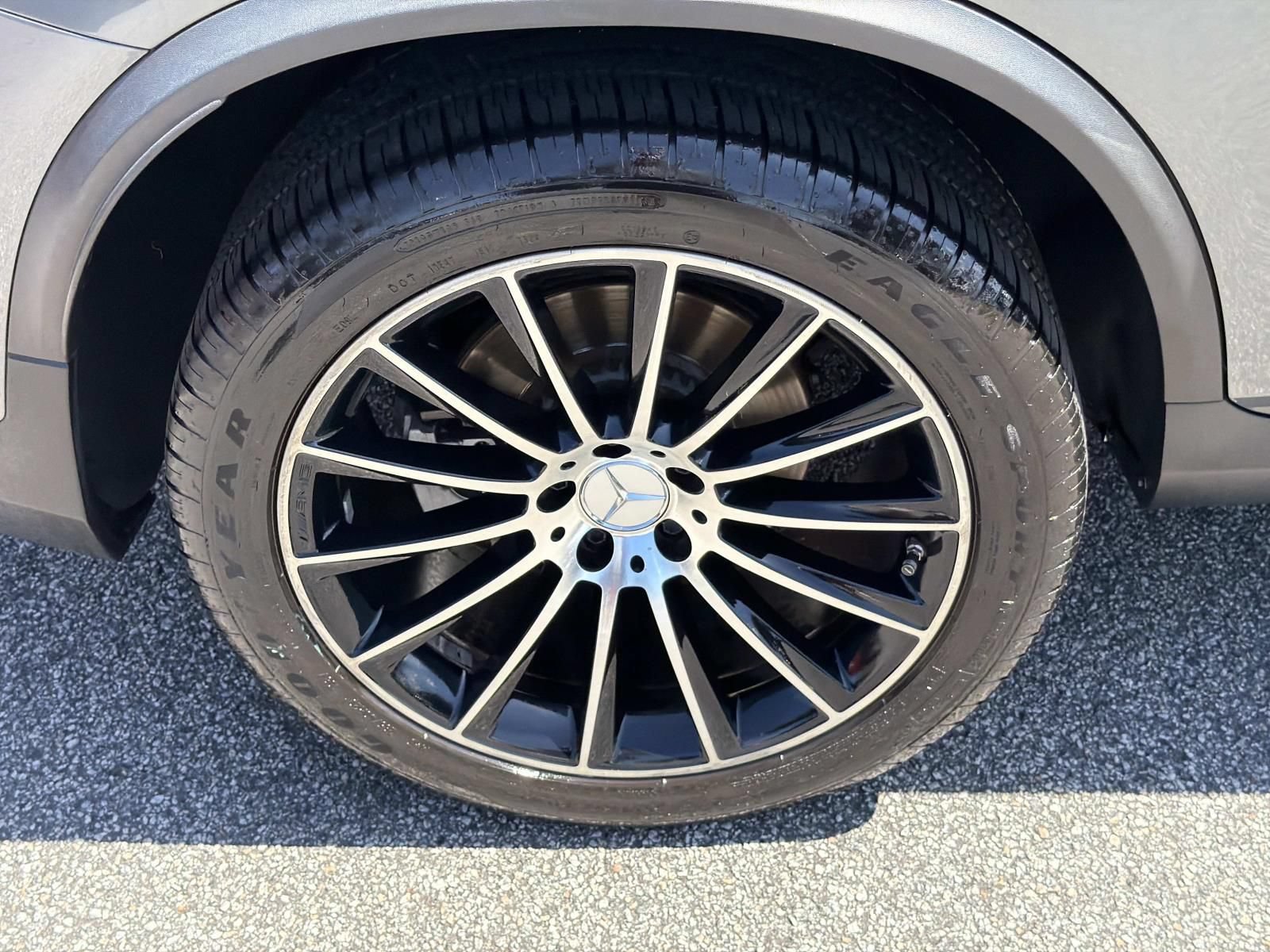 Used 2018 Mercedes-Benz GLC 43 AMG 4MATIC image 18