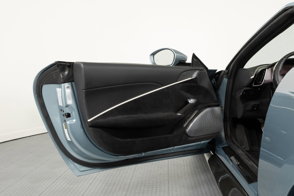 Certified 2024 Ferrari Roma Spider RWD image 25