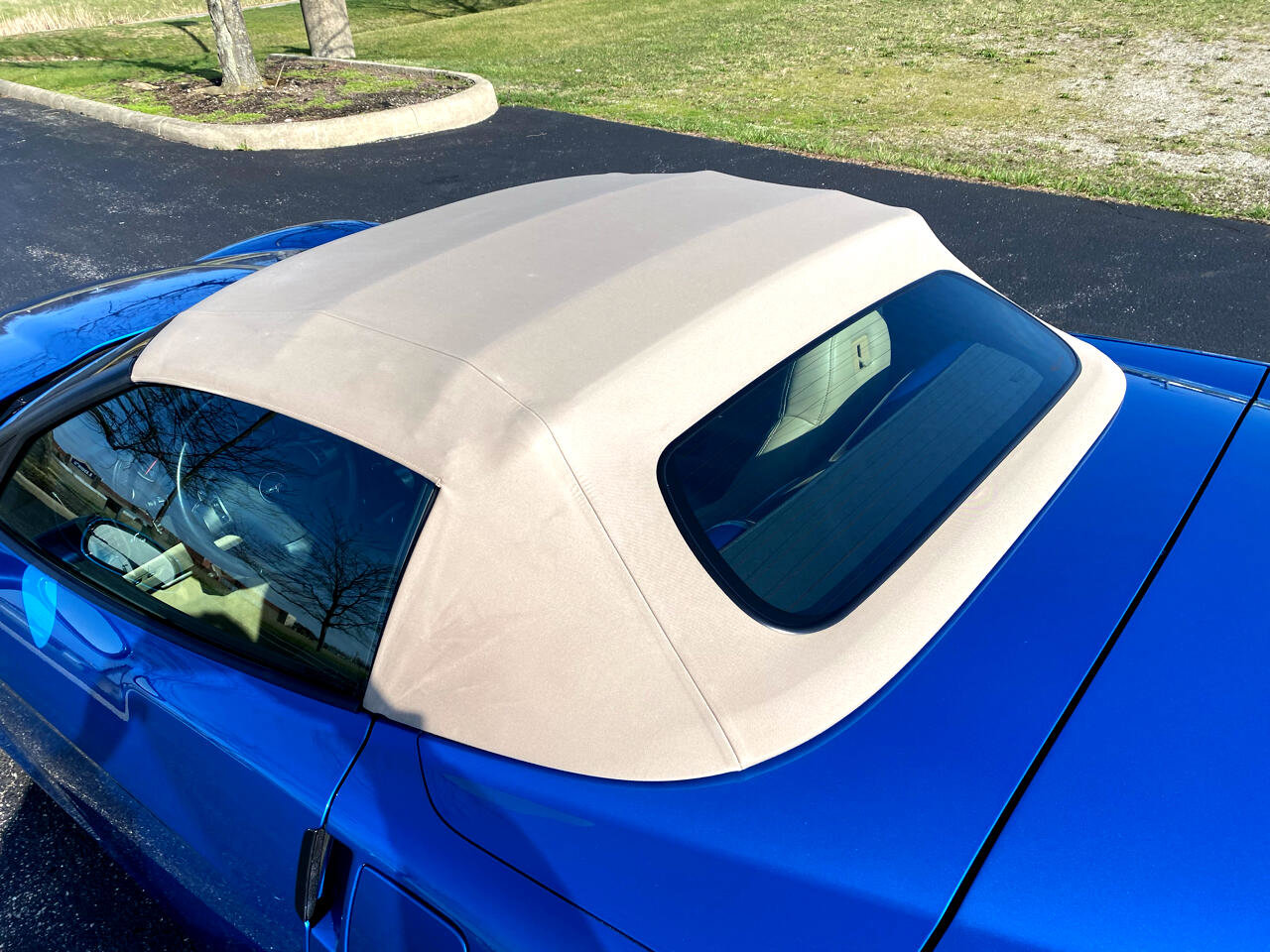 Used 2009 Chevrolet Corvette Convertible w/ Preferred Equipment Group image 18