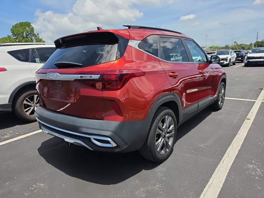 Used 2023 Kia Seltos S FWD image 15
