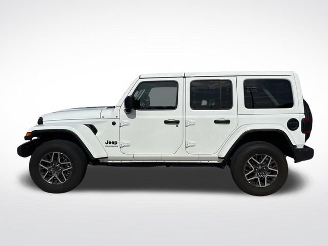 Certified 2025 Jeep Wrangler Unlimited Sahara AWD/4WD image 7