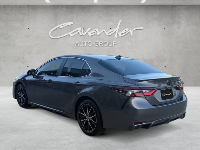 Used 2021 Toyota Camry SE FWD image 15