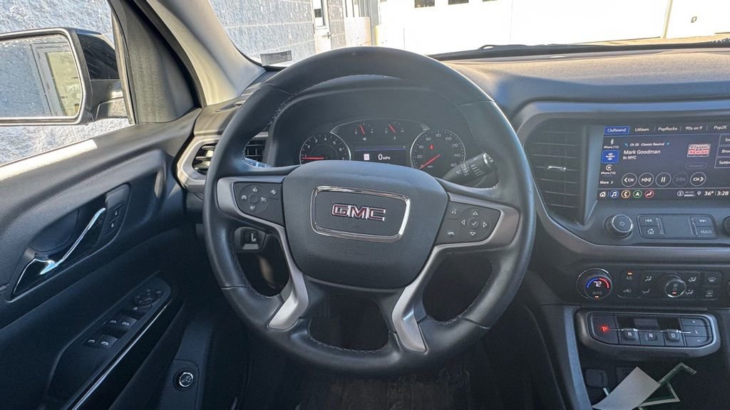 Used 2023 GMC Acadia AT4 image 11